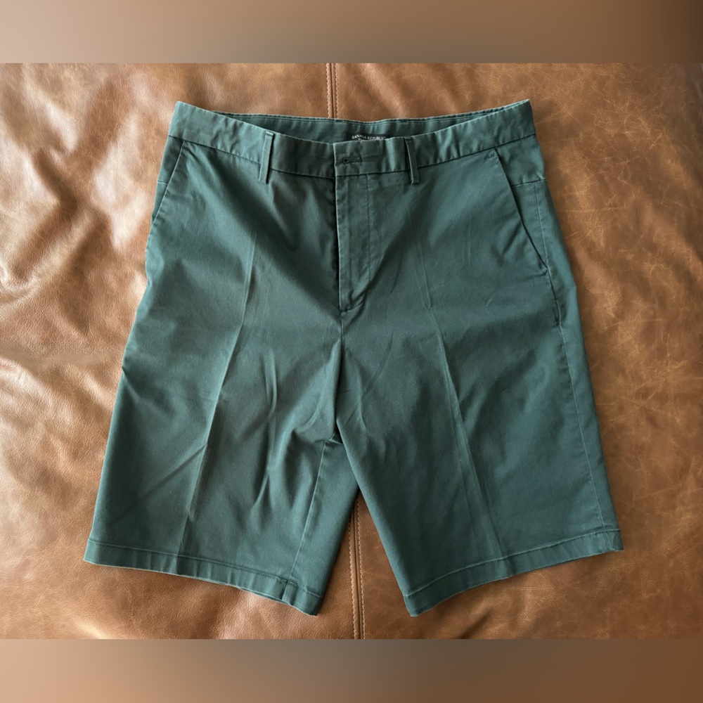 Men’s Banana Republic shorts
